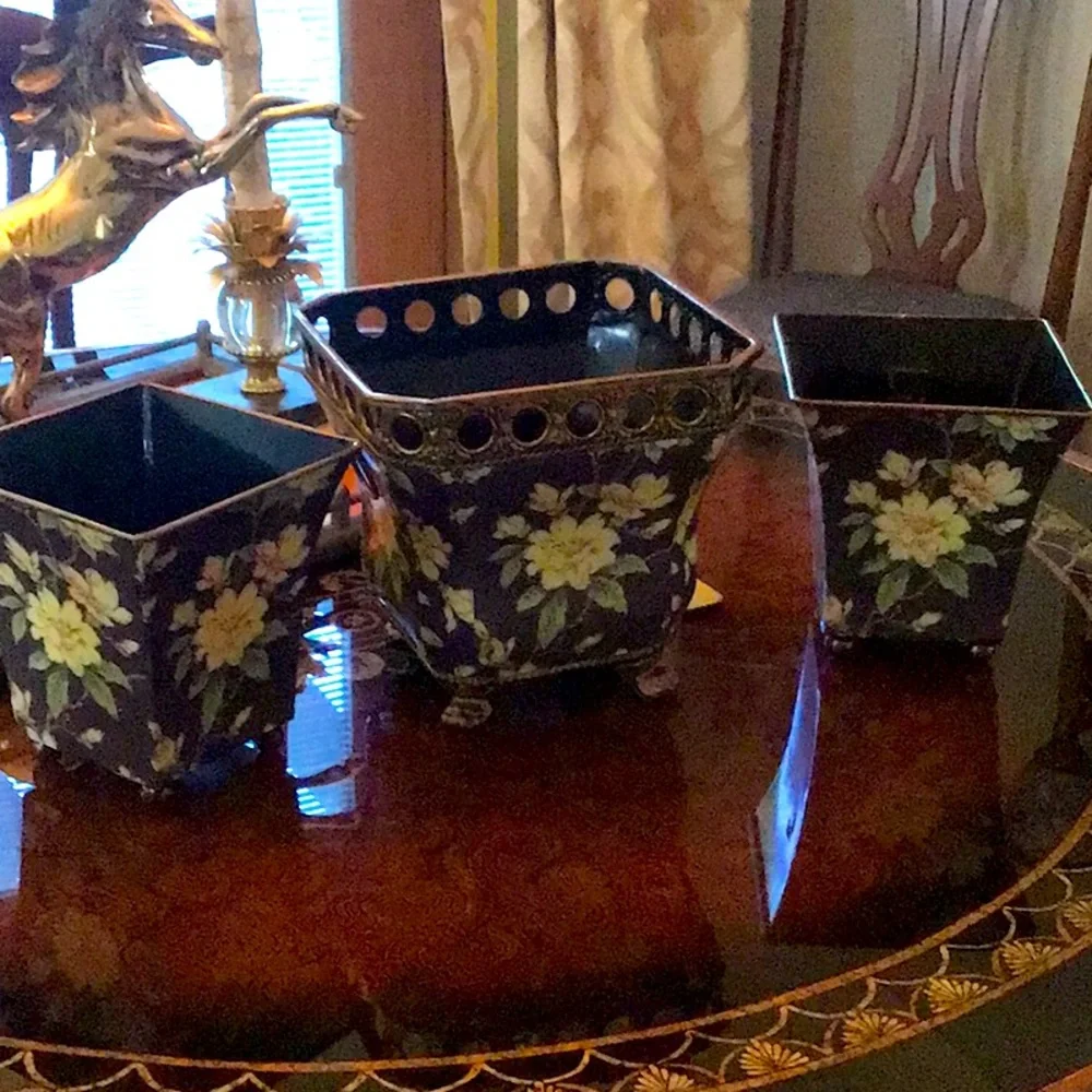 Floral Tole Planter Set of 3